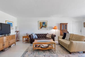 232 High Point Ct W C, Delray Beach, FL 33445 Sold 08/26/25