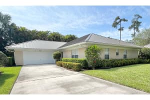 7615 Ne Mahogany Run Ne, Port Saint Lucie