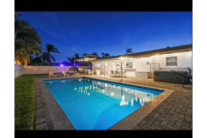 5040 Ne 22 Avenue, Lighthouse Point