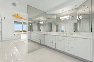 150 Bradley Place, Palm Beach, FL 33480 - MLS#R11074839