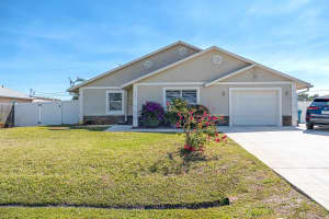 725 Sw Hibiscus Street, Port Saint Lucie