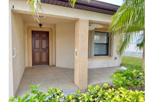 8 Golf Drive, Port Saint Lucie, FL 34952 Sold 05/16/25