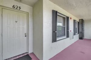 7843 Willow Springs Drive 623, Lake Worth