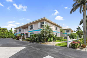 75 Venetian Drive D-13, Delray Beach, FL 33483 - MLS#R11074915