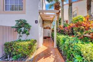 14356 Emerald Lake Drive 3, Delray Beach, FL 33446 - MLS#R11074922