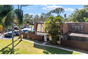 154 Weybridge Circle B, Royal Palm Beach, FL 33411 - MLS#R11074942