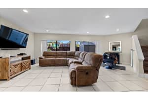 154 Weybridge Circle B, Royal Palm Beach, FL 33411 - MLS#R11074942
