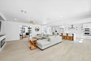 12994 SE Papaya Street, Hobe Sound, FL 33455 - MLS#R11074968