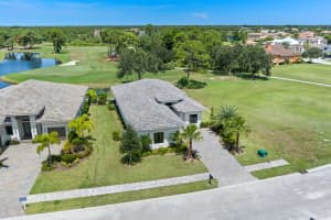 107 SE Via Verona, Port Saint Lucie, FL 34984 - MLS#R11074978
