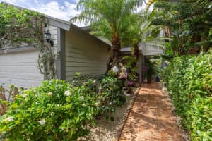 2565 Bedford Mews Drive, Wellington, FL 33414 - MLS#R11075005