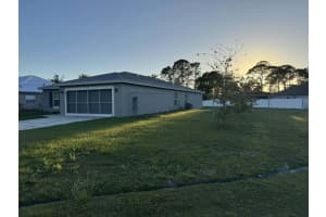 425 Hutchins Street, Port Saint Lucie, FL 34983 - MLS#R11075029