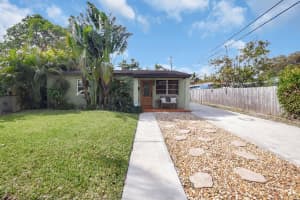 630 Glenridge Drive, West Palm Beach, FL 33405 Sold 06/10/25