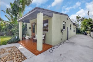 630 Glenridge Drive, West Palm Beach, FL 33405 Sold 06/10/25