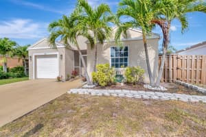 54 Buxton Lane, Boynton Beach, FL 33426 Sold 05/05/25