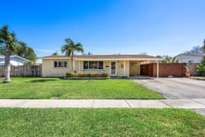 430 SE 3rd Place, Deerfield Beach, FL 33441 Sold 06/25/25