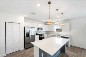 6338 NW Windwood Way, Port Saint Lucie, FL 34987 - MLS#R11075060
