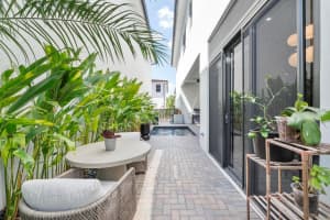 4353 NW 80 Court, Doral, FL 33166 Sold 08/29/25