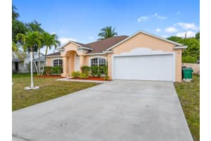 2065 SE Camden Street, Port Saint Lucie, FL 34952 Sold 05/02/25
