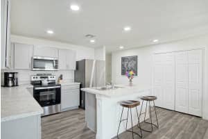 1033 SW Dubuque Avenue, Port Saint Lucie, FL 34953 Sold 04/29/25