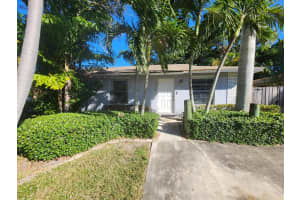 3814 Heather Drive W, Greenacres, FL 33463 Sold 04/28/25