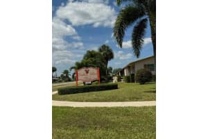 2739 Dudley Drive W C, West Palm Beach