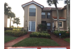 10910 Lakemore Lane 201, Boca Raton