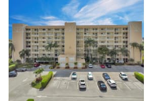 7240 Huntington Lane 802, Delray Beach, FL 33446 Sold 11/18/25