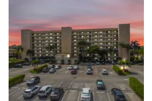 7240 Huntington Lane 802, Delray Beach, FL 33446 Sold 11/18/25