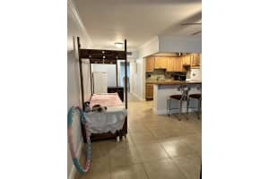 2020 Lake Osborne Drive 19, Lake Worth Beach, FL 33461 - MLS#R11075134