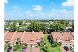 9705 Malvern Drive, Tamarac, FL 33321 Sold 07/29/25