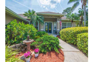 6447 53rd Circle, Vero Beach, FL 32967 Sold 06/20/25