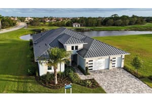 106 SE Via San Marino, Port Saint Lucie, FL 34984 - MLS#R11075168