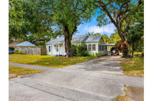 806 Citrus Avenue, Fort Pierce, FL 34950 - MLS#R11075169
