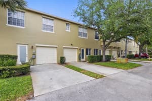 2186 SE Fern Park Drive, Port Saint Lucie, FL 34952 - MLS#R11075184