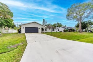 372 NW Placid Avenue, Port Saint Lucie, FL 34983 Sold 05/09/25