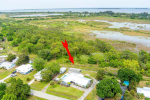 4816 Sunset Boulevard, Fort Pierce, FL 34982 Sold 05/16/25