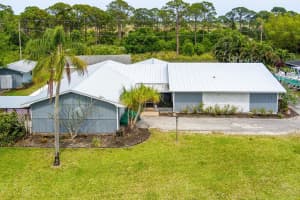 4816 Sunset Boulevard, Fort Pierce, FL 34982 Sold 05/16/25