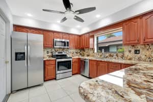 9765 Pecan Tree Drive B, Boynton Beach, FL 33436 - MLS#R11075231