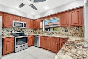 9765 Pecan Tree Drive B, Boynton Beach, FL 33436 - MLS#R11075231