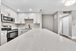 7000 NW 17th St Street 117, Plantation, FL 33313 Sold 07/31/25