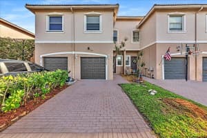 8308 Lagos De Campo Boulevard, Tamarac, FL 33321 Sold 04/18/25