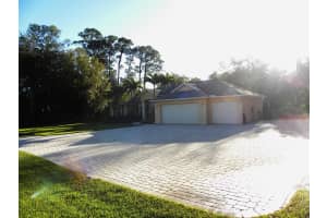 5417 Stately Oaks Street, Fort Pierce, FL 34981 - MLS#R11075270