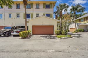 4300 Blowing Point Place, Jupiter, FL 33458 Sold 07/22/25