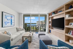 2760 S Ocean Boulevard 417, Palm Beach, FL 33480 - MLS#R11075284