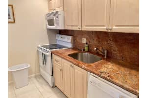 755 Dotterel Road 1510, Delray Beach, FL 33444 - MLS#R11075298