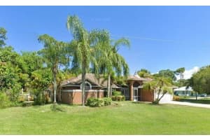 2312 Sw Kent Circle, Port Saint Lucie