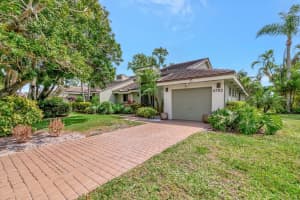 6792 Parisian Way, Lake Worth, FL 33467 Sold 09/17/25