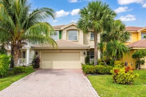 5029 Starblaze Drive, Greenacres, FL 33463 Sold 05/08/25