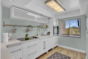 3000 Presidential Way Way 303, West Palm Beach, FL 33401 Sold 06/10/25