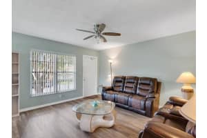 10 Vista Palm Lane, Vero Beach, FL 32962 - MLS#R11075427